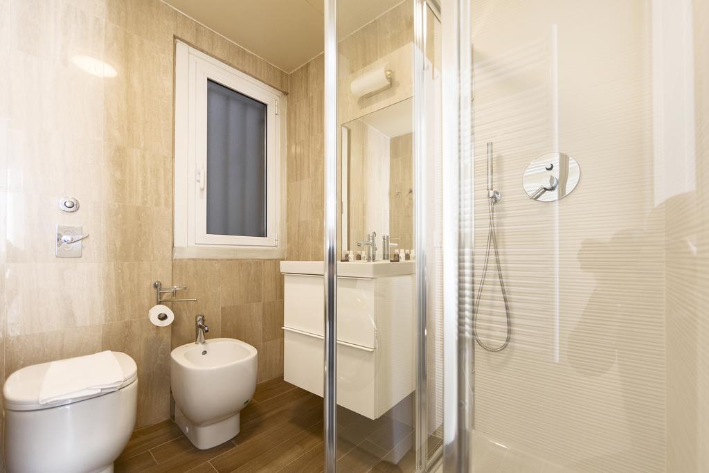 Heart Milan Apartments Duomo Sanbarnaba Экстерьер фото